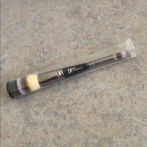 BRAND NEW IT Heavenly Luxe Complexion Perfection 7